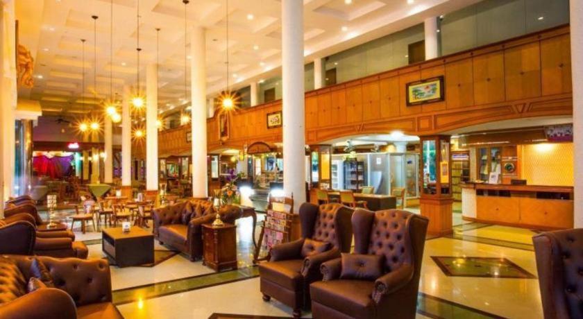 Nh Elegant Hotel Sakon Nakhon Dış mekan fotoğraf