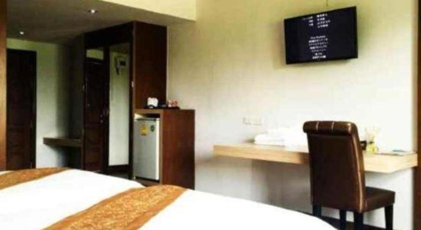 Nh Elegant Hotel Sakon Nakhon Dış mekan fotoğraf